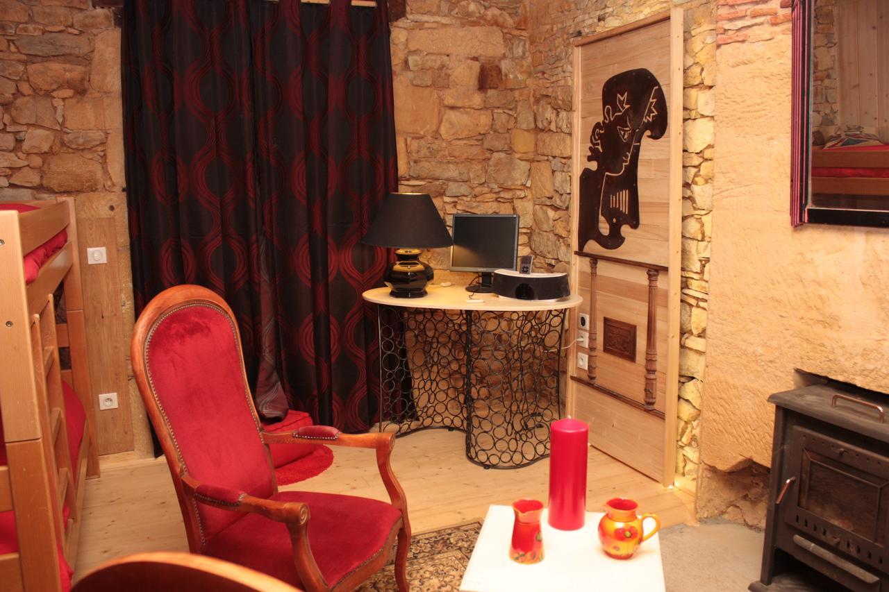 Le Clos Mandalou Saint-Pompont Room photo